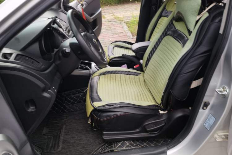 Used Kia Forte 2012 1.6L MT GL Commemorative Edition Left Front Seat