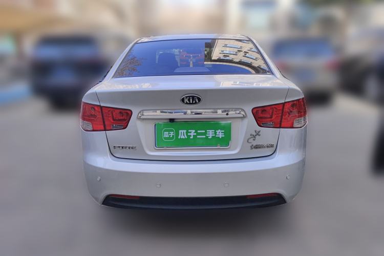 Used Kia Forte 2012 1.6L AT GL Commemorative Edition Rear