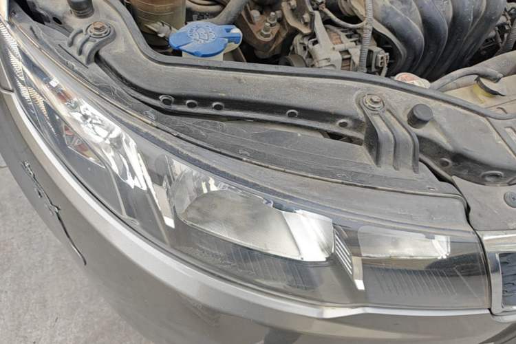 Used Kia Forte 2012 1.6L MT GL Commemorative Edition Right Front Headlight