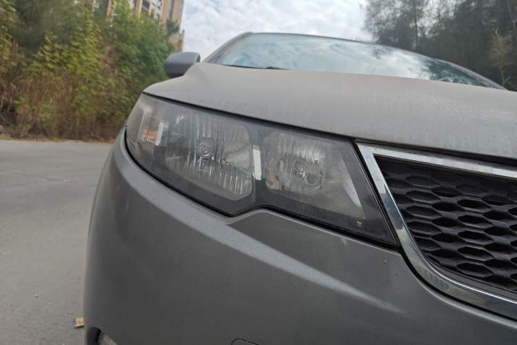 Used Kia Forte 2012 1.6L MT GL Commemorative Edition Right Front Headlight