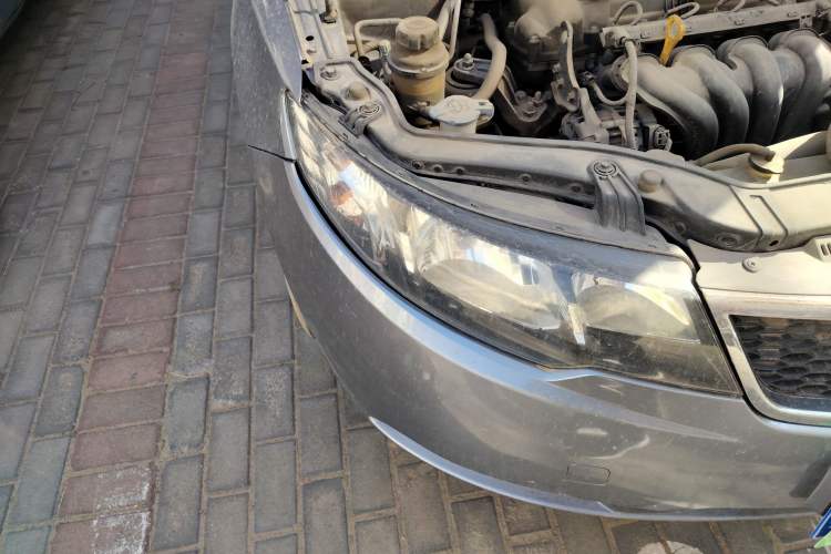 Used Kia Forte 2012 1.6L MT GL Commemorative Edition Right Front Headlight