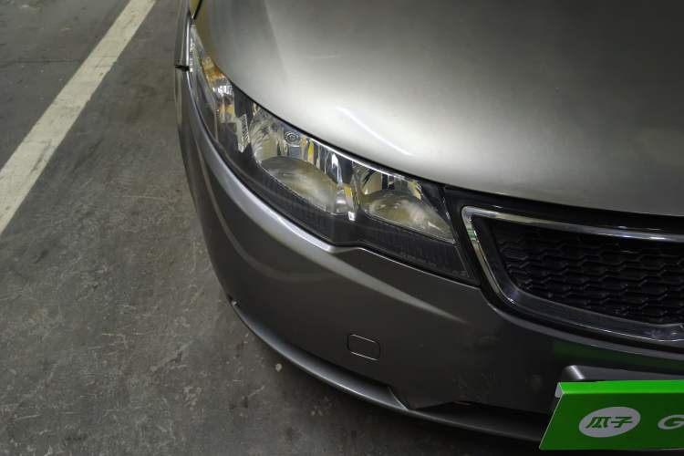 Used Kia Forte 2012 1.6L AT GLS Commemorative Edition Right Front Headlight