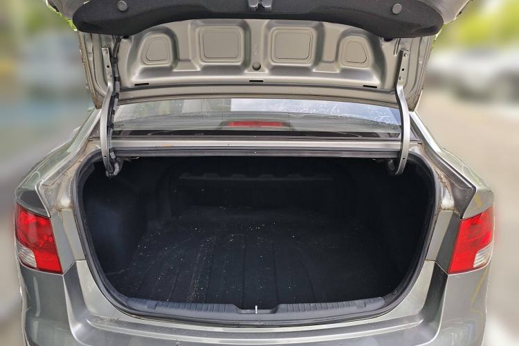 Used Kia Forte 2012 1.6L AT GLS Commemorative Edition Trunk