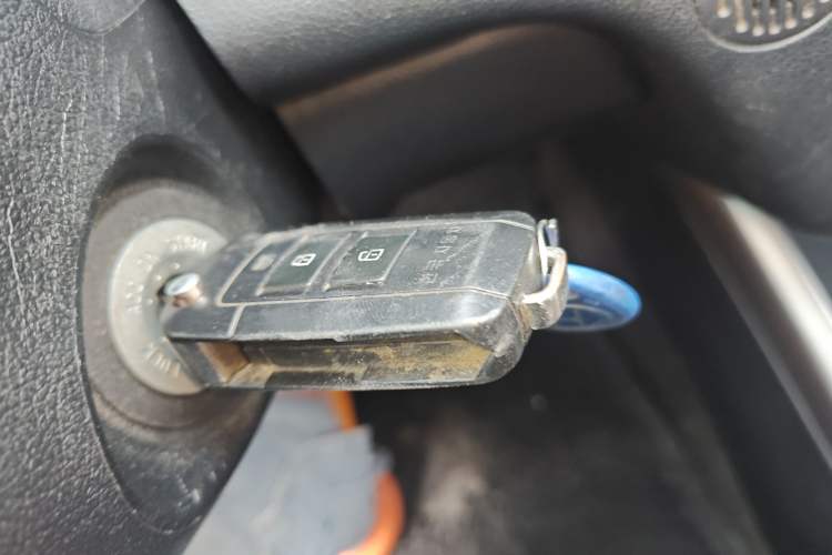 Used Kia Forte 2012 1.6L MT GL Commemorative Edition Vehicle Key