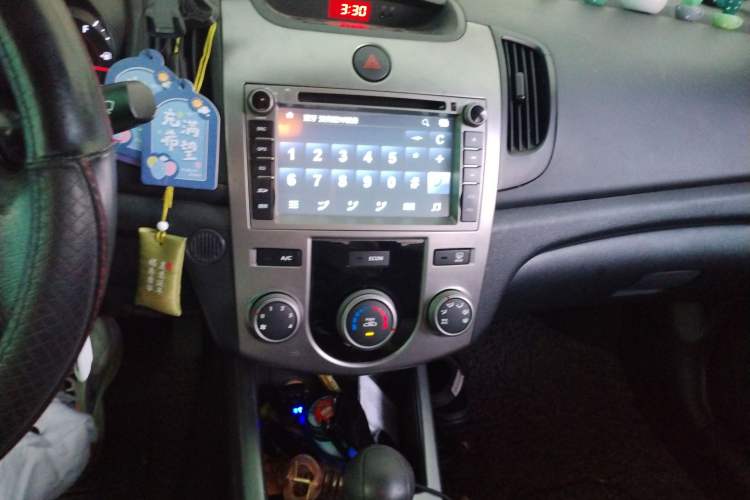 Used Kia Forte 2012 1.6L AT GL Commemorative Edition Audio And AC Panel