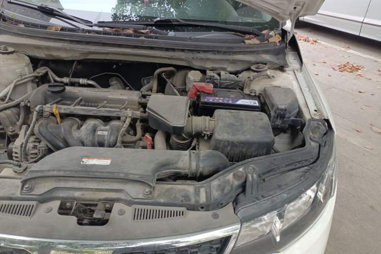 Used Kia Forte 2012 1.6L AT GL Commemorative Edition Engine Bay Left