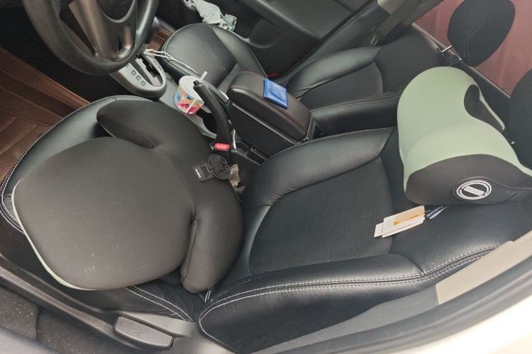 Used Kia Forte 2012 1.6L AT GL Commemorative Edition Left Front Seat