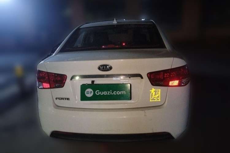 Used Kia Forte 2012 1.6L MT GL Commemorative Edition Rear