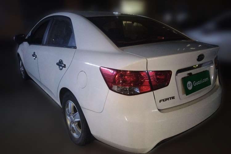 Used Kia Forte 2012 1.6L MT GL Commemorative Edition Rear Left 45 Deg