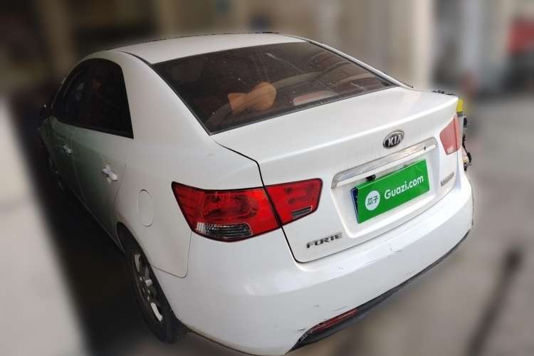 Used Kia Forte 2012 1.6L AT GL Commemorative Edition Rear Left 45 Deg
