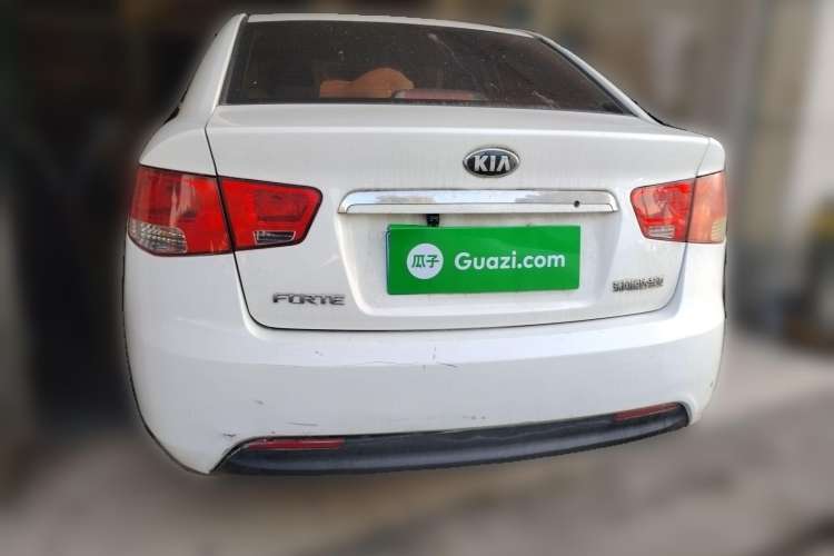 Used Kia Forte 2012 1.6L AT GL Commemorative Edition Rear