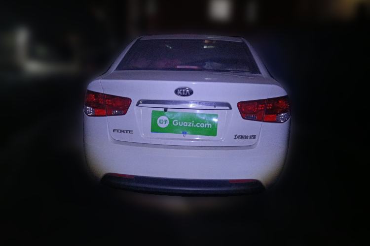 Used Kia Forte 2012 1.6L MT GL Commemorative Edition Rear