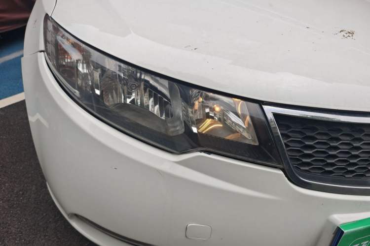 Used Kia Forte 2012 1.6L AT GL Commemorative Edition Right Front Headlight