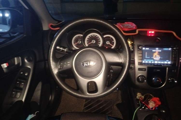 Used Kia Forte 2012 1.6L MT GL Commemorative Edition Steering Wheel