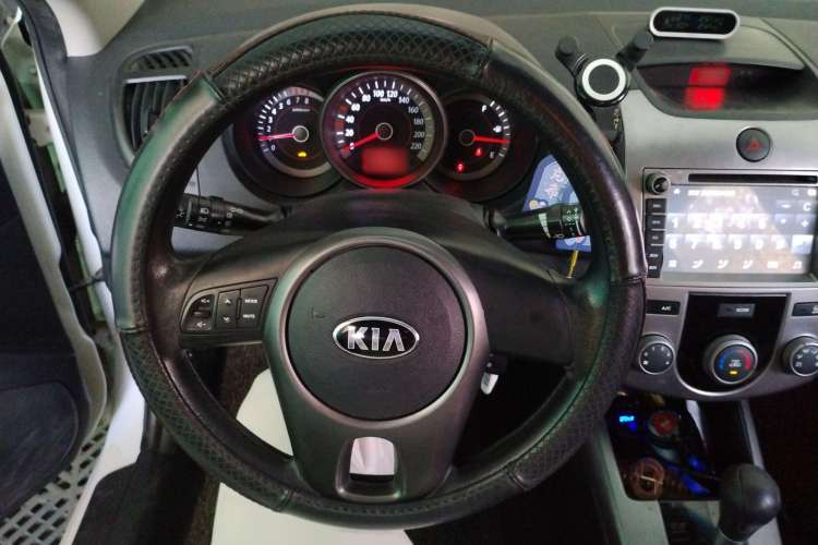 Used Kia Forte 2012 1.6L AT GL Commemorative Edition Steering Wheel
