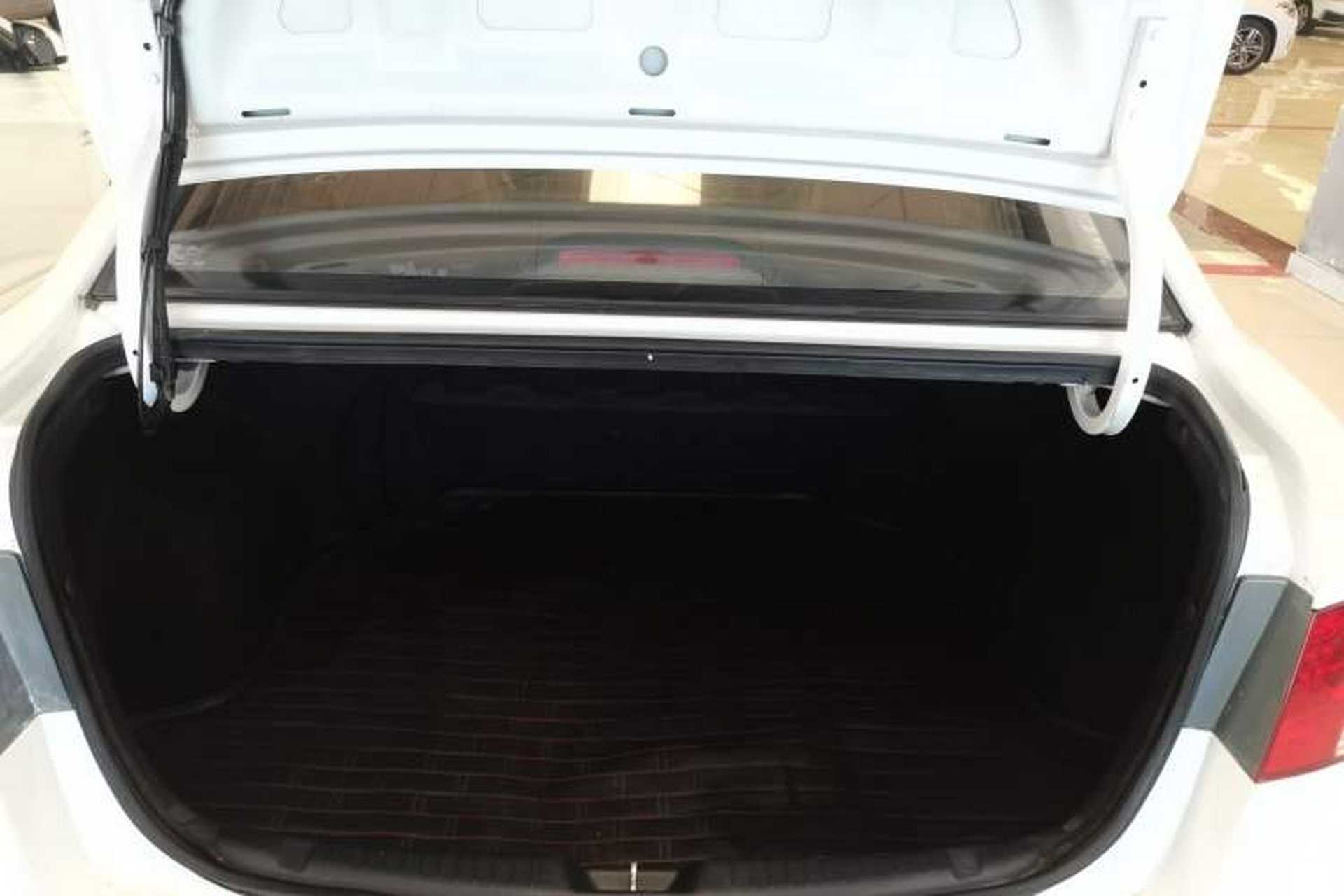 Used Kia Forte 2012 1.6L MT GL Commemorative Edition Trunk