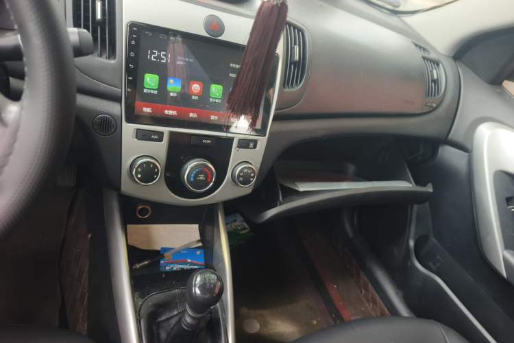 Used Kia Forte 2014 1.6L MT GL Audio And AC Panel