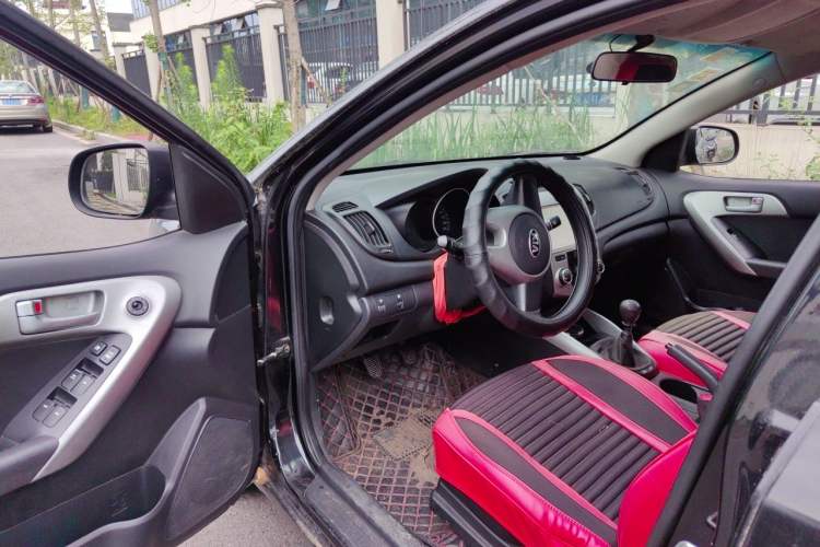 Used Kia Forte 2014 1.6L MT GL Driver Seat