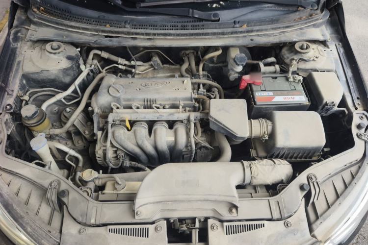 Used Kia Forte 2014 1.6L MT GL Engine Bay