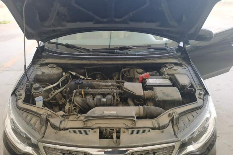 Used Kia Forte 2014 1.6L MT GL Engine Bay