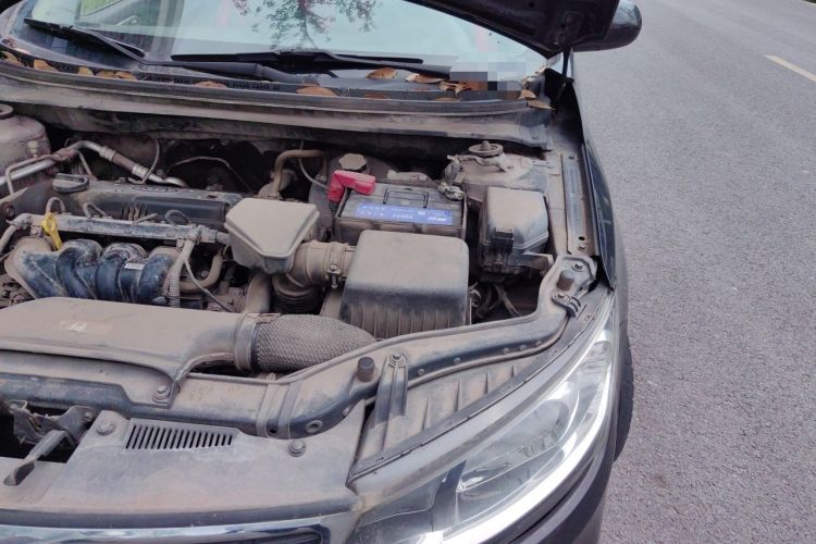 Used Kia Forte 2014 1.6L MT GL Engine Bay Left