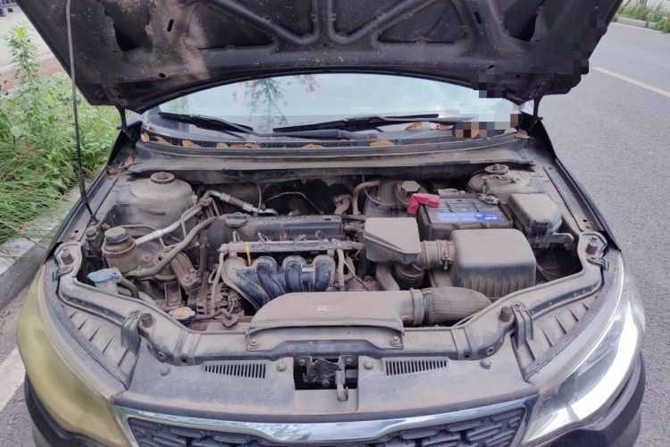 Used Kia Forte 2014 1.6L MT GL Engine Bay