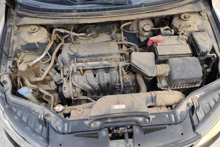 Used Kia Forte 2014 1.6L MT GLS Engine Bay