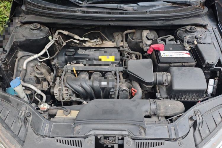 Used Kia Forte 2014 1.6L AT Premium Model Engine Bay
