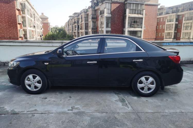 Used Kia Forte 2014 1.6L MT GL Exterior 5