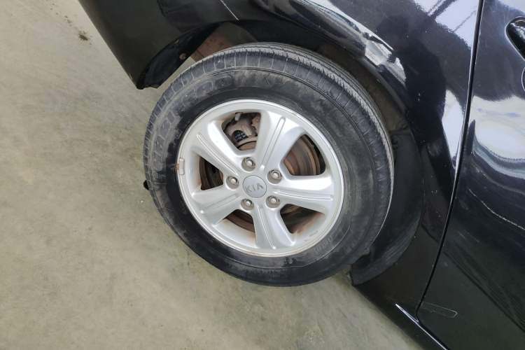 Used Kia Forte 2014 1.6L AT GL Exterior 8