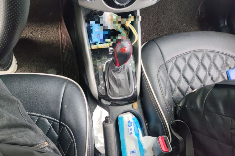 Used Kia Forte 2014 1.6L AT GL Gear Lever