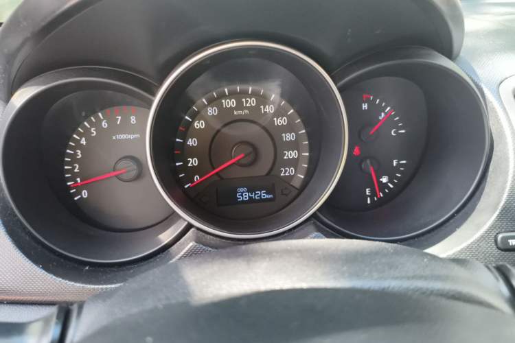 Used Kia Forte 2014 1.6L MT GL Instrument Cluster