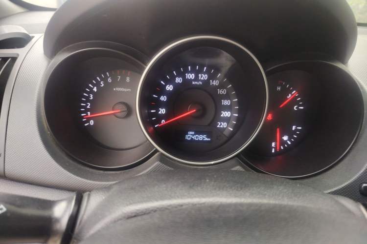 Used Kia Forte 2014 1.6L MT GL Instrument Cluster