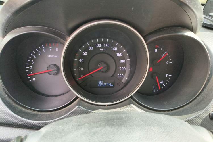 Used Kia Forte 2014 1.6L MT GL Instrument Cluster