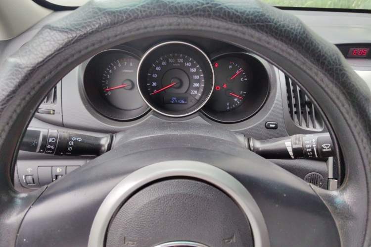 Used Kia Forte 2014 1.6L MT GL Instrument Cluster