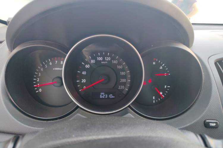 Used Kia Forte 2014 1.6L MT GL Instrument Cluster