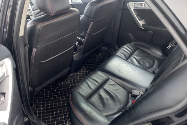 Used Kia Forte 2014 1.6L MT GL Interior 3
