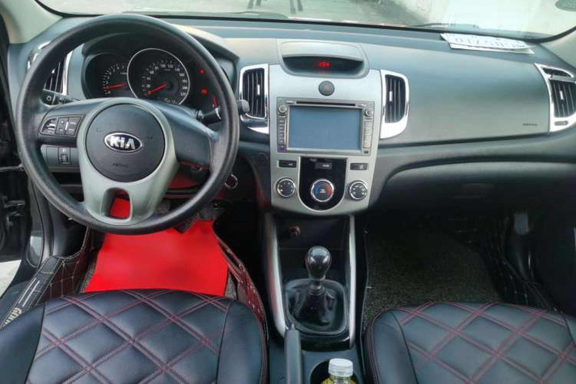 Used Kia Forte 2014 1.6L MT GL Interior 3