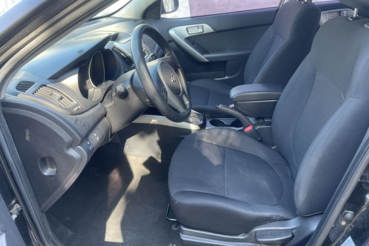 Used Kia Forte 2014 1.6L AT GL Interior 3