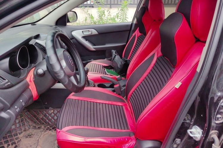 Used Kia Forte 2014 1.6L MT GL Left Front Seat