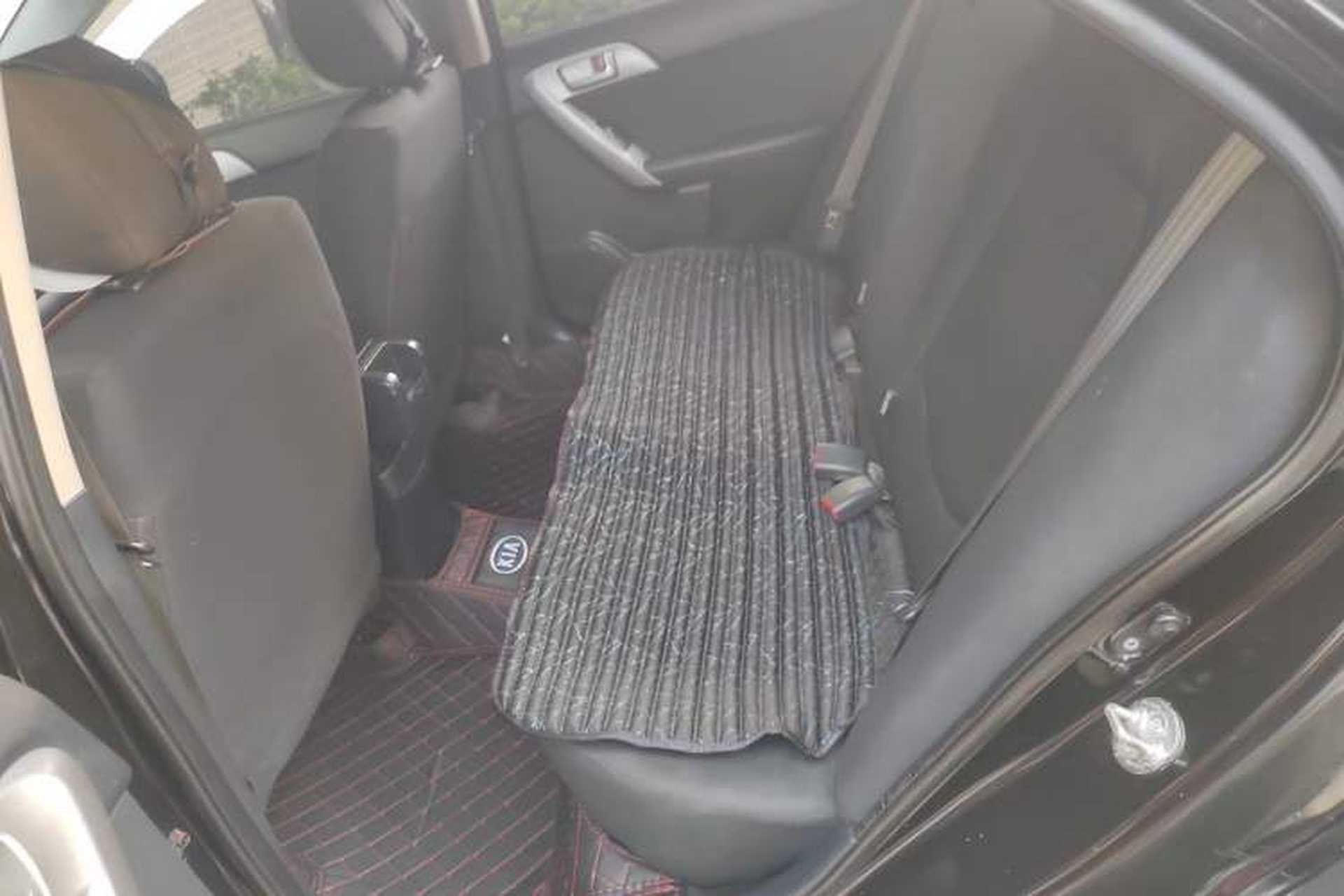 Used Kia Forte 2014 1.6L MT GL Left Rear Seat