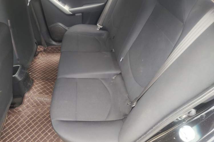 Used Kia Forte 2014 1.6L MT GL Left Rear Seat