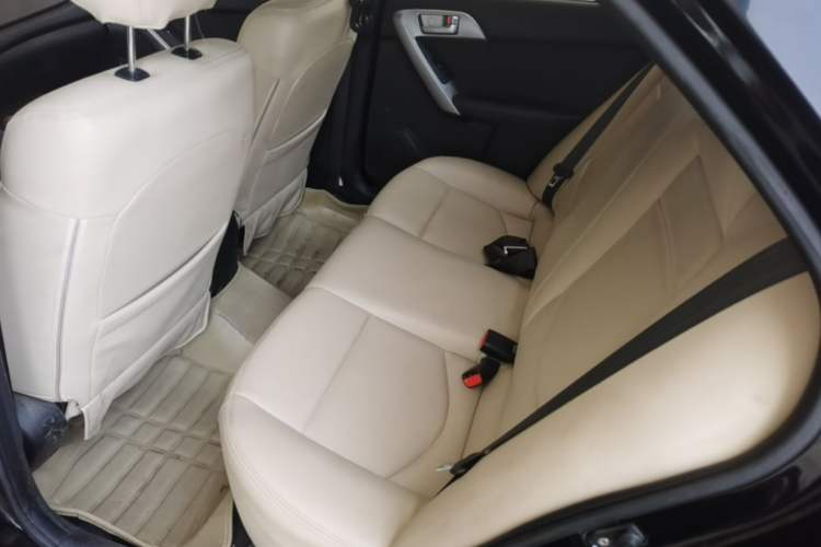 Used Kia Forte 2014 1.6L MT GL Left Rear Seat