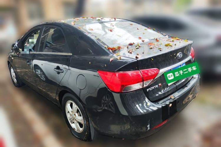 Used Kia Forte 2014 1.6L AT GL Rear Left 45 Deg
