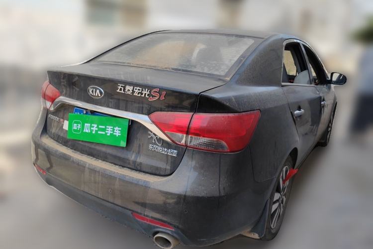 Used Kia Forte 2014 1.6L MT GLS Rear Right 45 Deg