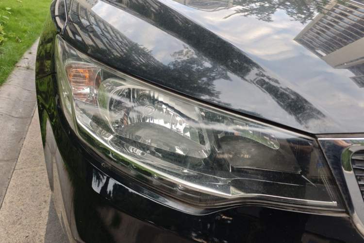 Used Kia Forte 2014 1.6L AT Premium Model Right Front Headlight