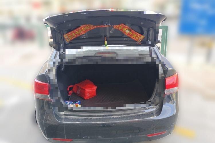 Used Kia Forte 2014 1.6L MT GL Trunk