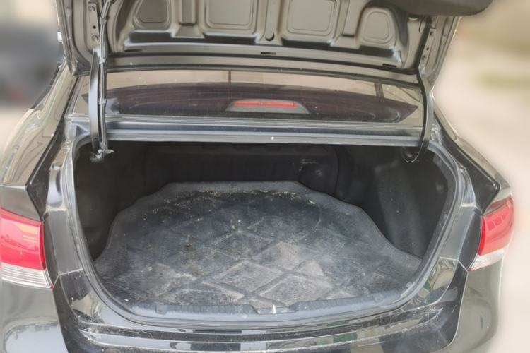 Used Kia Forte 2014 1.6L MT GL Trunk