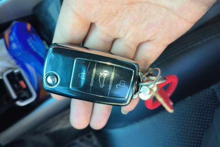 Used Kia Forte 2014 1.6L MT GLS Vehicle Key