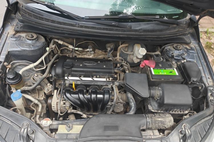 Used Kia Forte 2014 1.6L MT GL Engine Bay